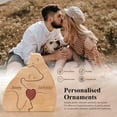 thumbnail image 3 of Adorno de oso de madera personalizado XINYU escultura con 2 a 8 nombres de familia, 3 of 7