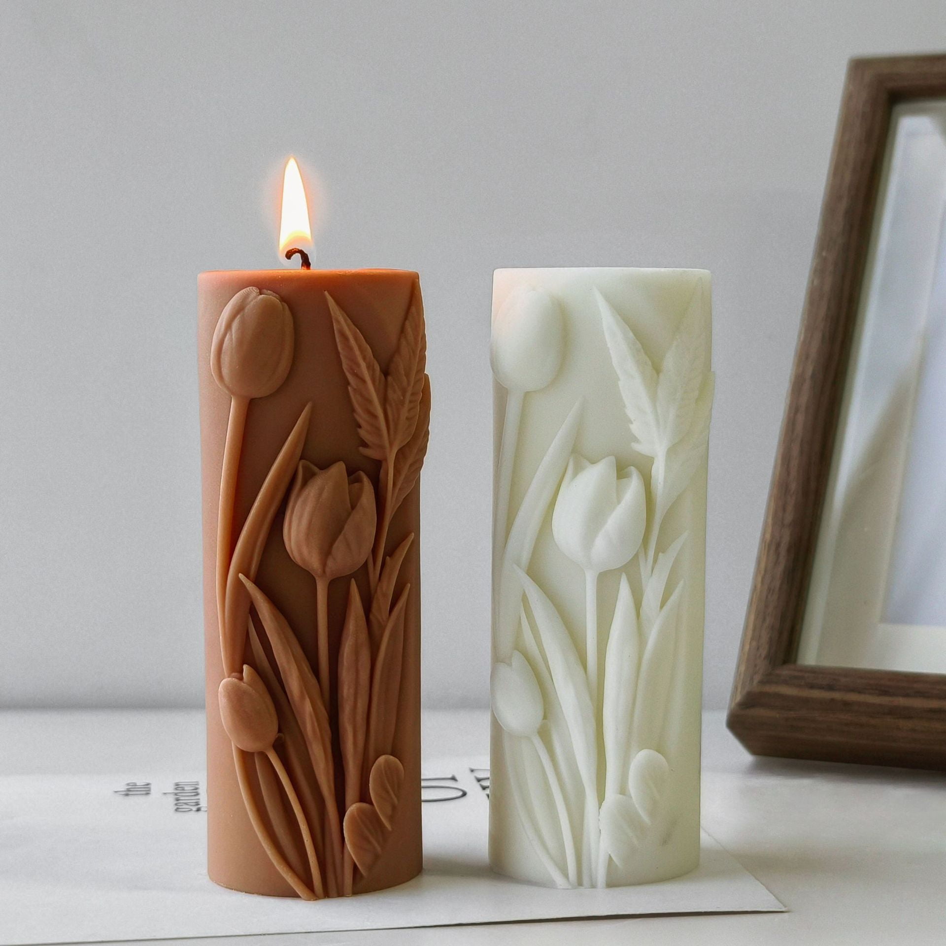 3PCS Elegant Lily Embossed Candle Molds for Candle Making, 3D Flower Silicone Molds for Aromatherapy Candle Soap Wax Resin Clay, Blooming Lily Chocolate Cake Molds, DIY Floral Art Craft Wedding Decor