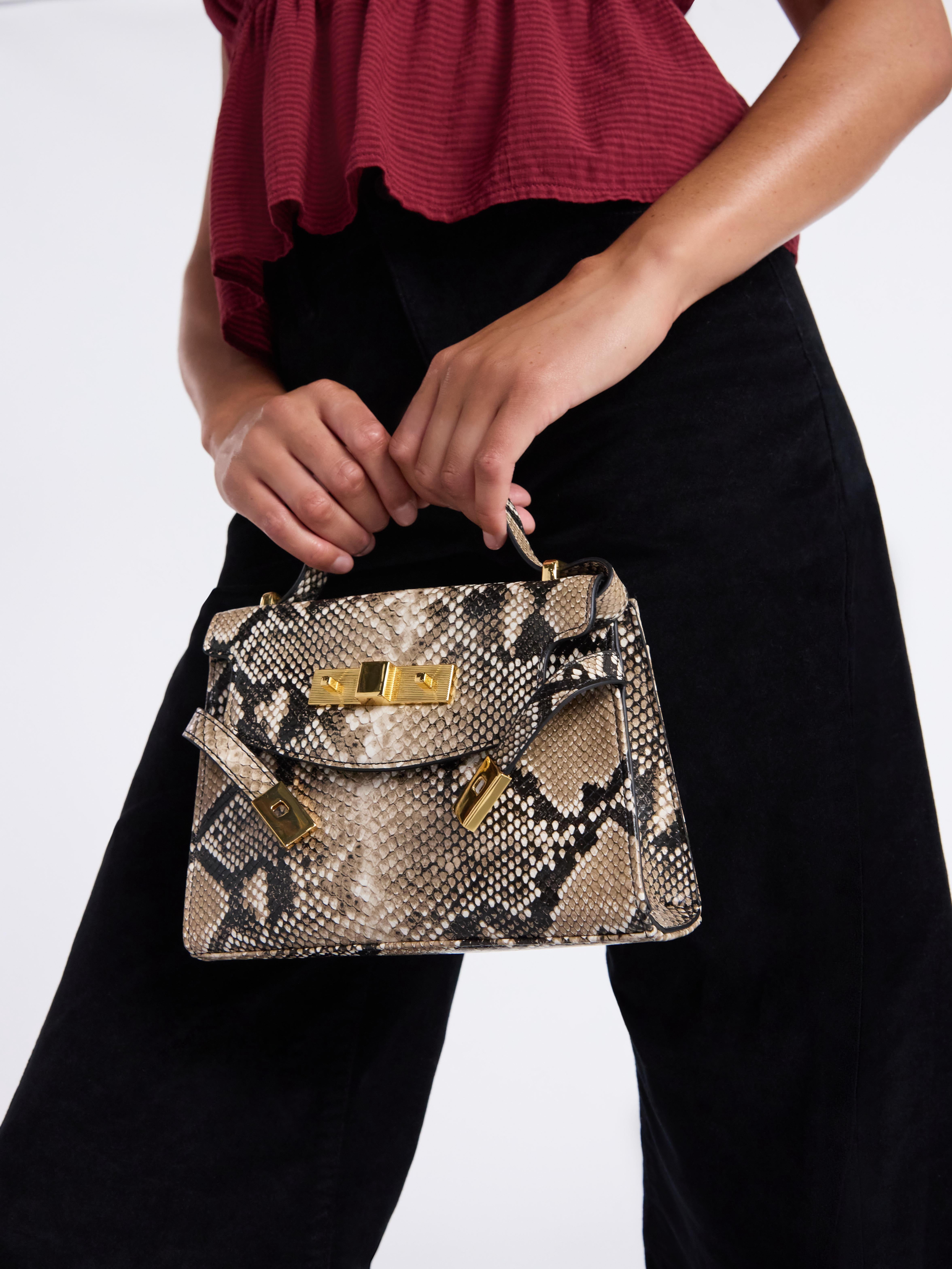 Time and Tru Women's Faux Snakeskin Rosa Crossbody Bag