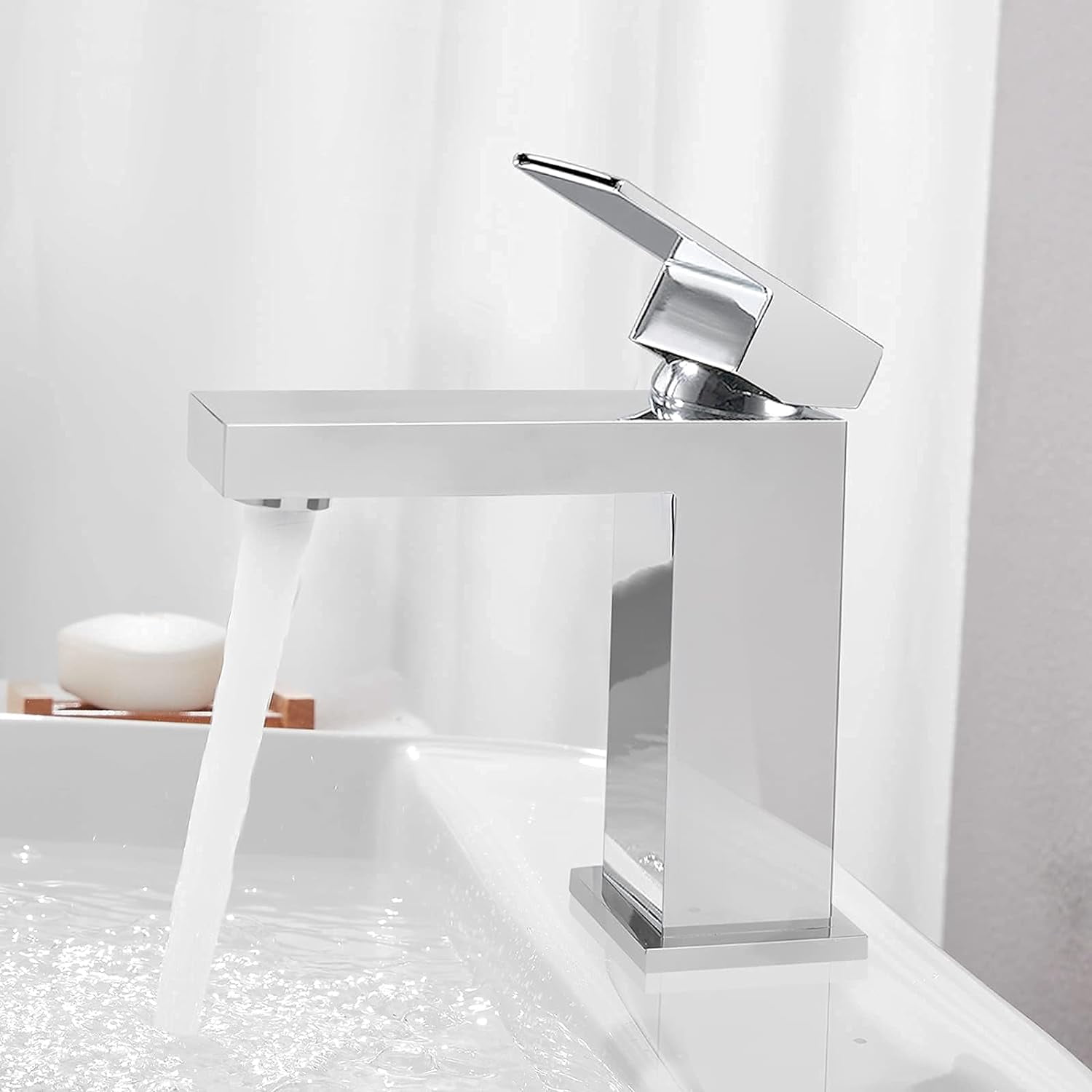 Single Hole Bathroom Faucet - HausinLuck Solid Brass Chrome Polished Bathroom Sink Faucet