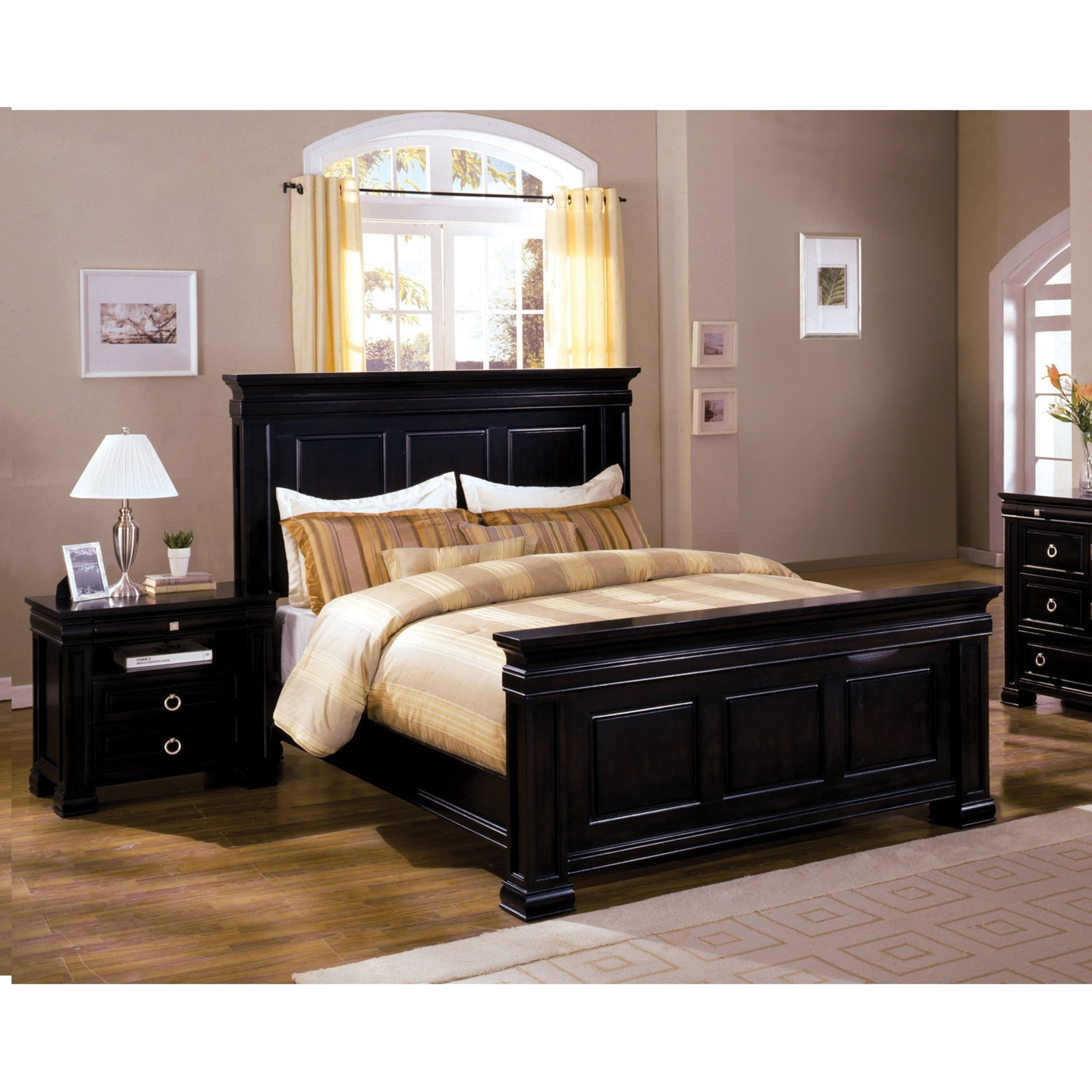 Furniture of America Hiaz Traditional Black 2piece Bedroom Set