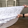 thumbnail image 2 of Nappe Ronde en Vinyle Ajustée avec Dos en Flanelle Design à Bord Élastique Nappe Imperméable Anti-Huile en PVC Résistante aux Taches Lavable pour Table Ronde, 2 of 6