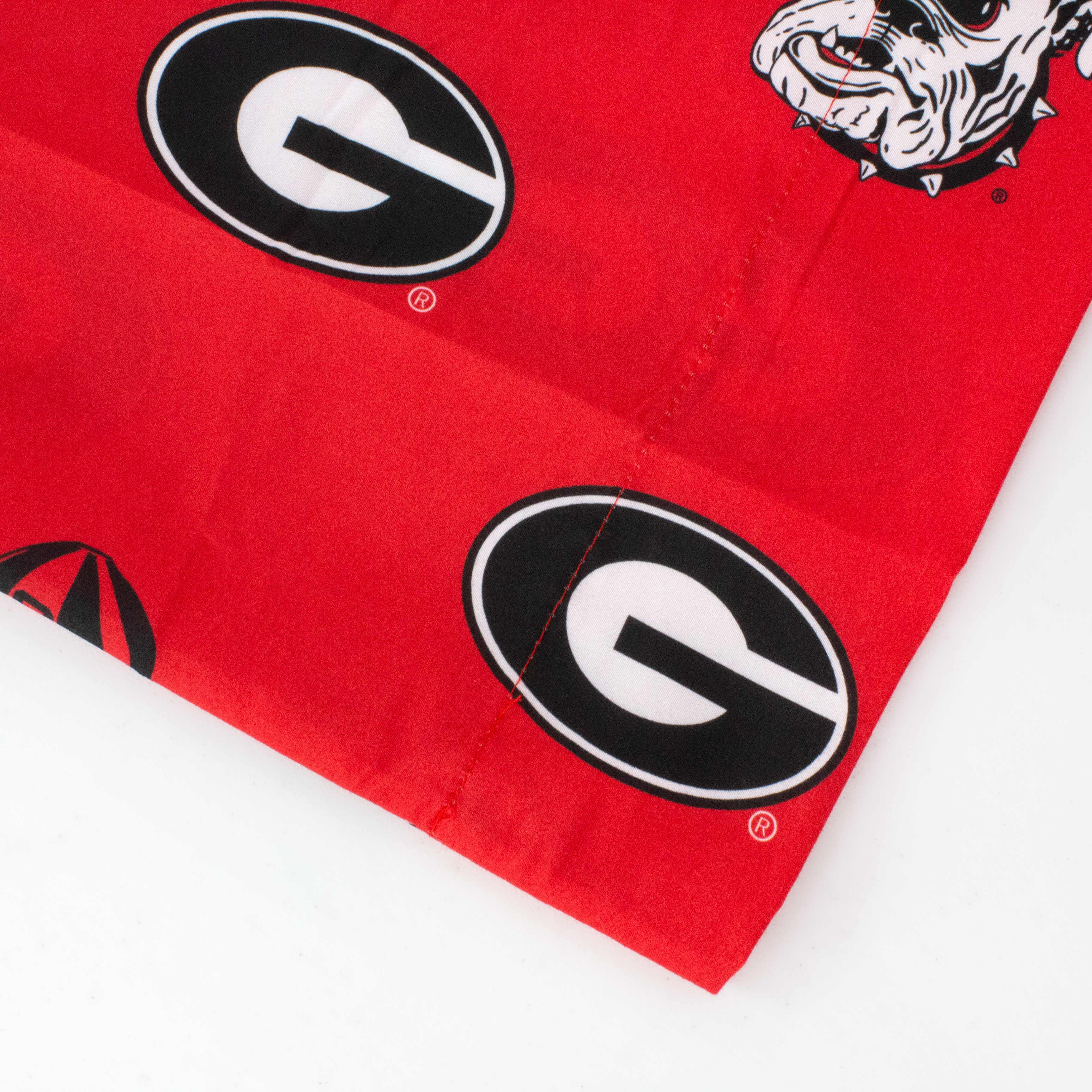 Georgia Bulldogs Pillowcase Pair, Standard, 20" x 30" (2 Standard Pillowcases)