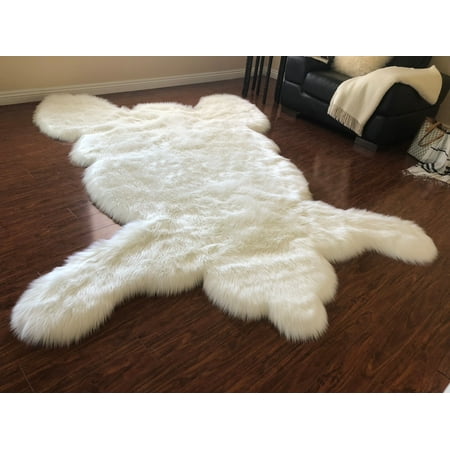 Super Soft Faux Bear Skin Silky Shag Rug, White 5'x7'