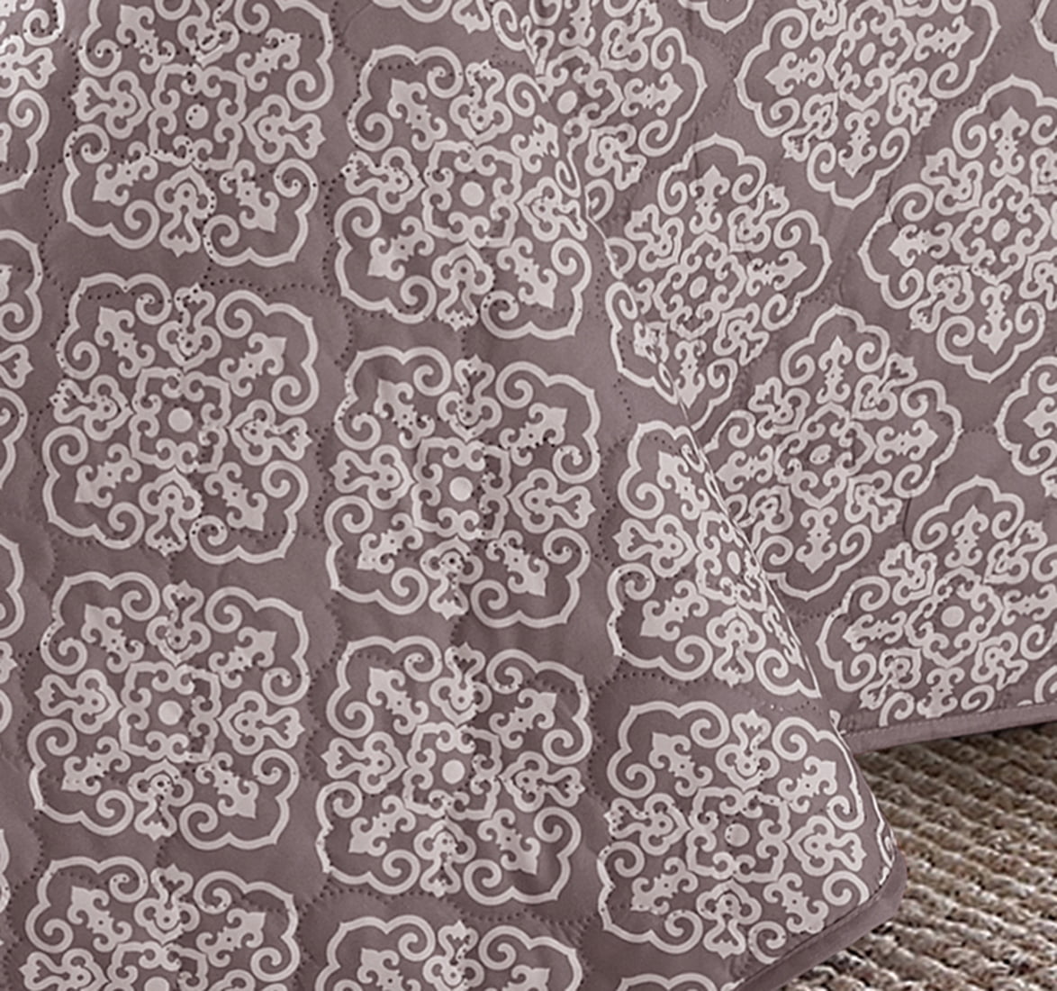 Harper Lane Ridgemont 3-piece Reversible Quilt Set King