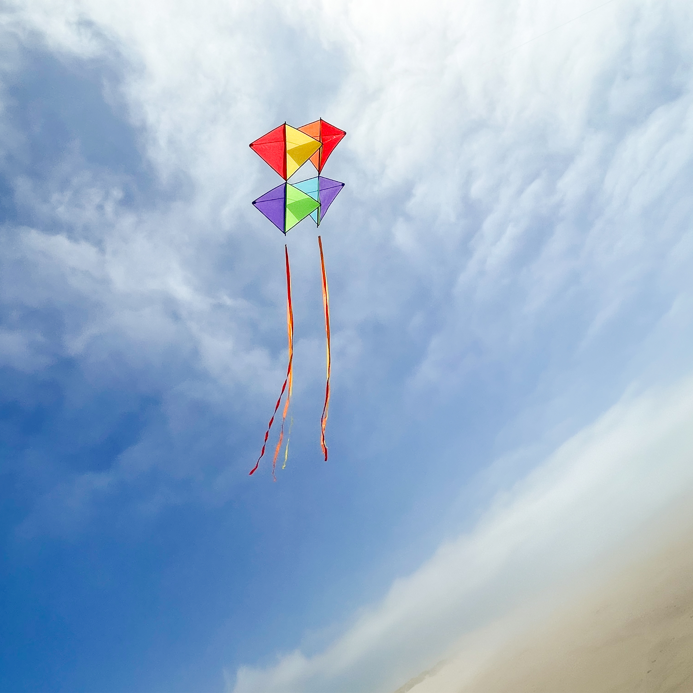 In the Breeze 3371 — Pacific Tri-Kite — Large Colorblock Cellular Single-Line Kite with Color-Coordinated Streamer Tails; Kite Line Included