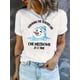 thumbnail image 1 of Camiseta deportiva informal y sencilla de manga corta con cuello redondo y estampado de muñeco de nieve derretido en inglés creativo para mujer, cómoda para el verano en vacaciones. Camisetas de ocio., 1 of 6