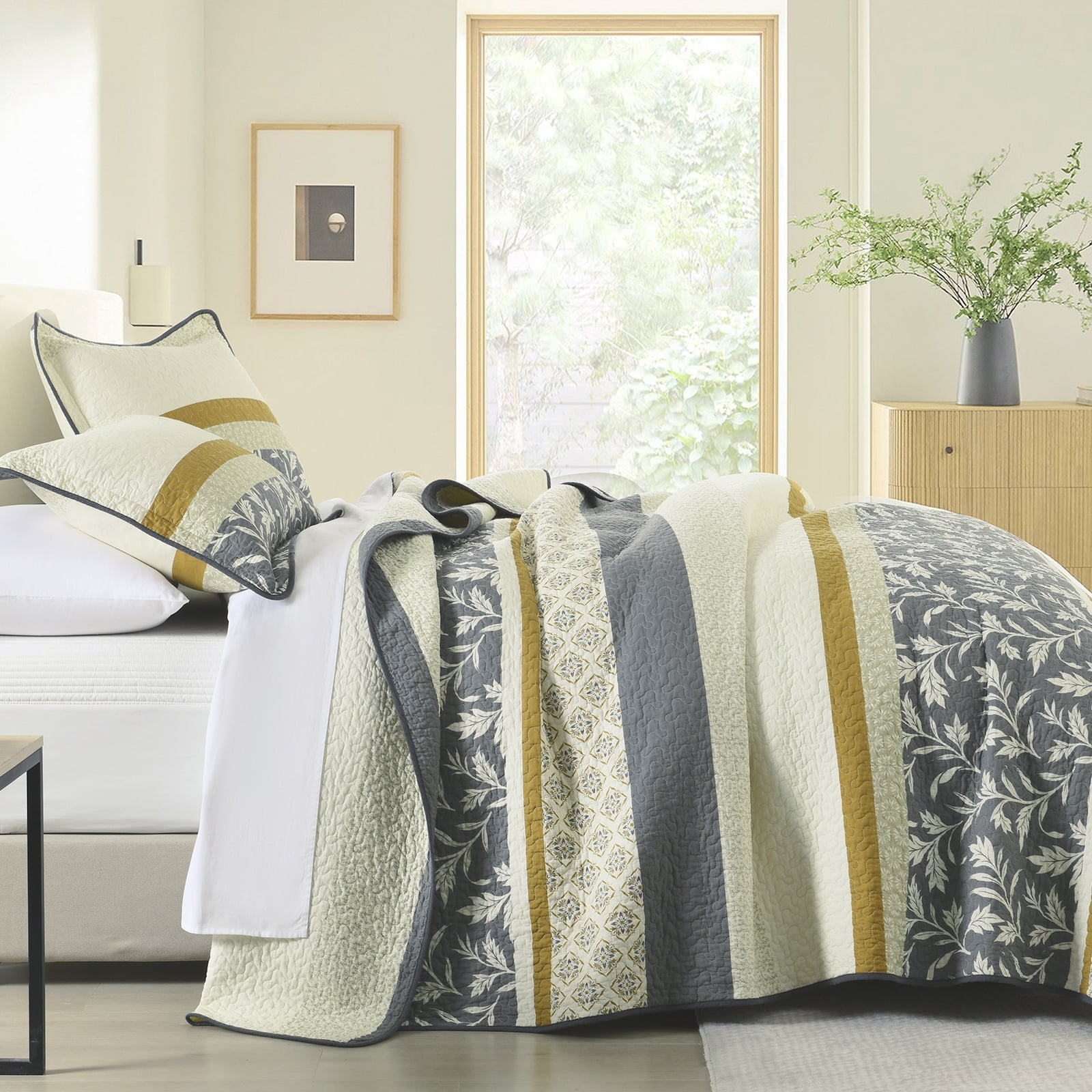 Bedduvit Floral King Quilt Sets - 100% Cotton Striped Patchwork Gray/Cream/Yellow King Size Quilts, Lightweight Summer Botanical Print Reversible Bedspread, Vintage Decor Coverlet for King Bed-98x106