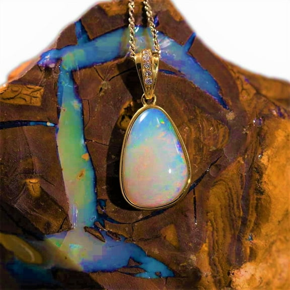 PRECIOUS LOVE 14KT GOLD & DIAMOND NATURAL AUSTRALIAN WHITE OPAL NECKLACE