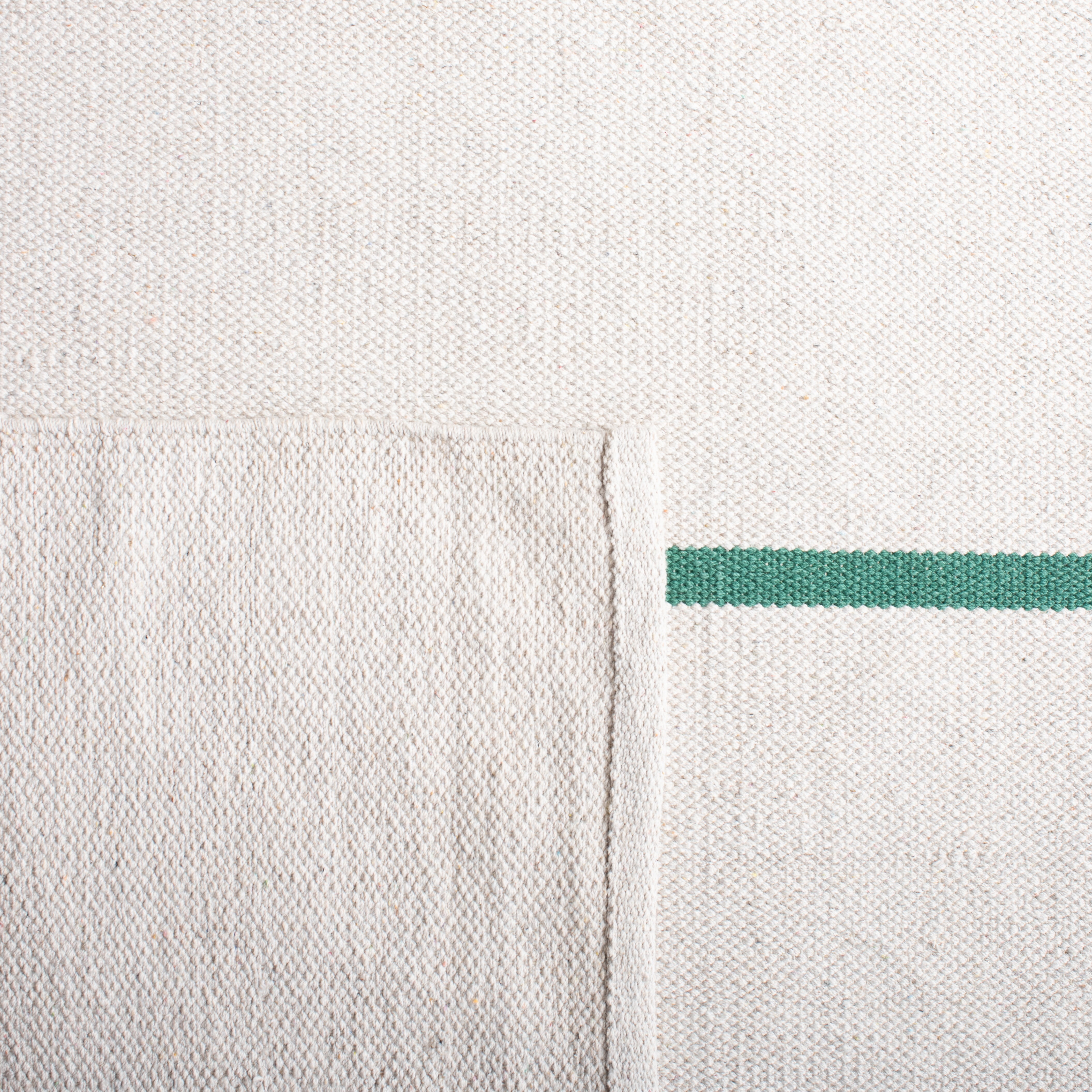 SAFAVIEH Montauk Oswald Geometric Striped Cotton Area Rug, Ivory/Dark Green, 6' x 6' Round