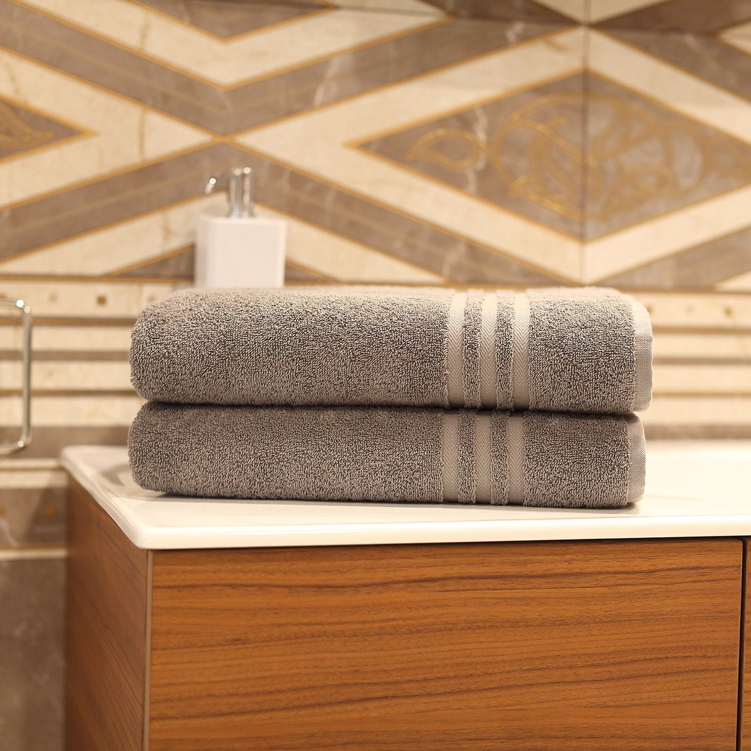 Linum Home Denzi Turkish Cotton Bath Towels - Set of 2