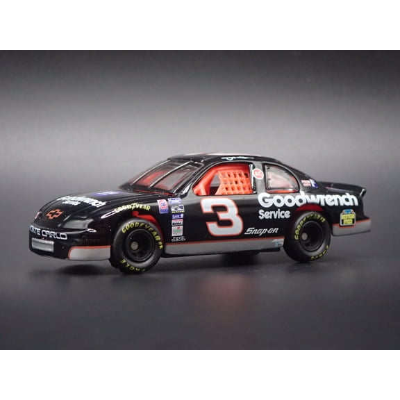 Open Box 1995 CHEVROLET MONTE CARLO 3 JEFF GREEN GOODWRENCH NASCAR 1:64 SCALE DIECAST CAR