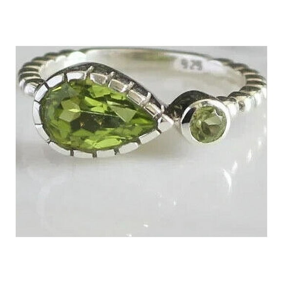 Peridot Ring Natural Peridot Gemstone August Birthstone Leaf Design Gift Ring