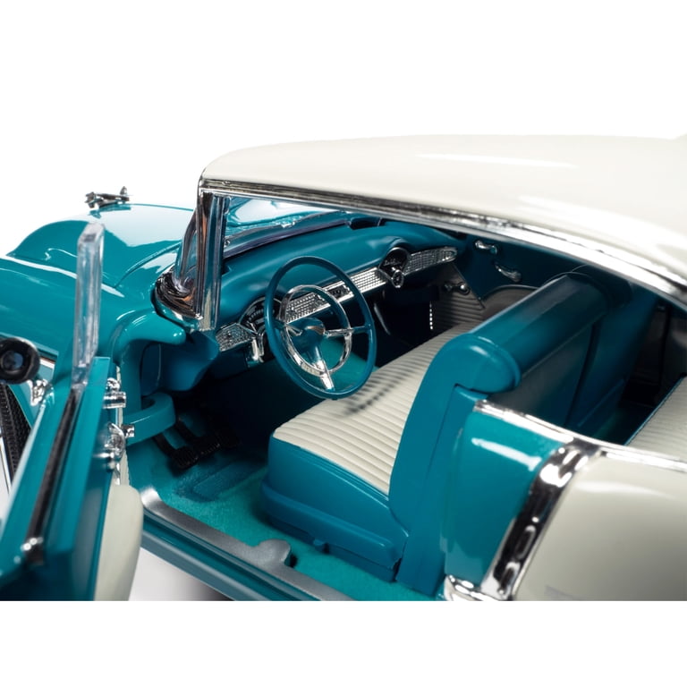 Auto World American Muscle Collectible Toy: 1955 Chevrolet Bel Air