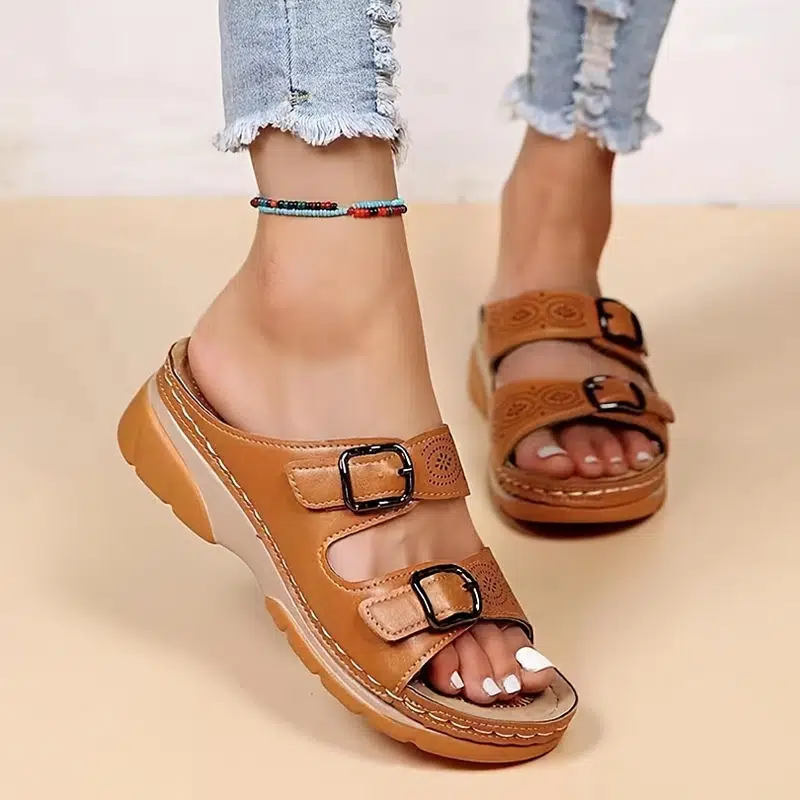 Eyelet Circle Dual Buckle Exposed Seam Flatbed Antislip Sandals