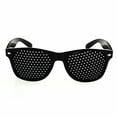thumbnail image 1 of Gafas con rejilla/gafas con agujeros para el entrenamiento y la relajación de los ojos en un juego de 2, gafas con rejilla y patillas plegables Namotu LL-0414, 1 of 4