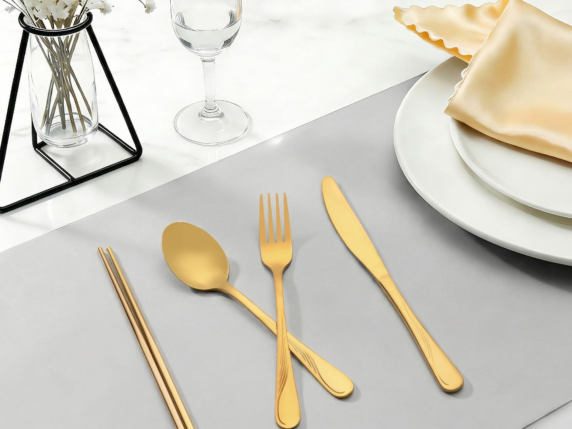 Unique Bargains Sleek and Stylish Durable Stainless Steel Flatware Set Gold 4pcs