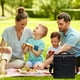 thumbnail image 4 of Fiudx Bolsa Térmica para Almuerzo, a Prueba de Fugas, con Doble Cremallera y Práctica Correa para El Hombro, Ideal para El Trabajo, La Escuela, Picnic y La Playa, para Hombres y Mujeres, 32 X 30 X 22, 4 of 6