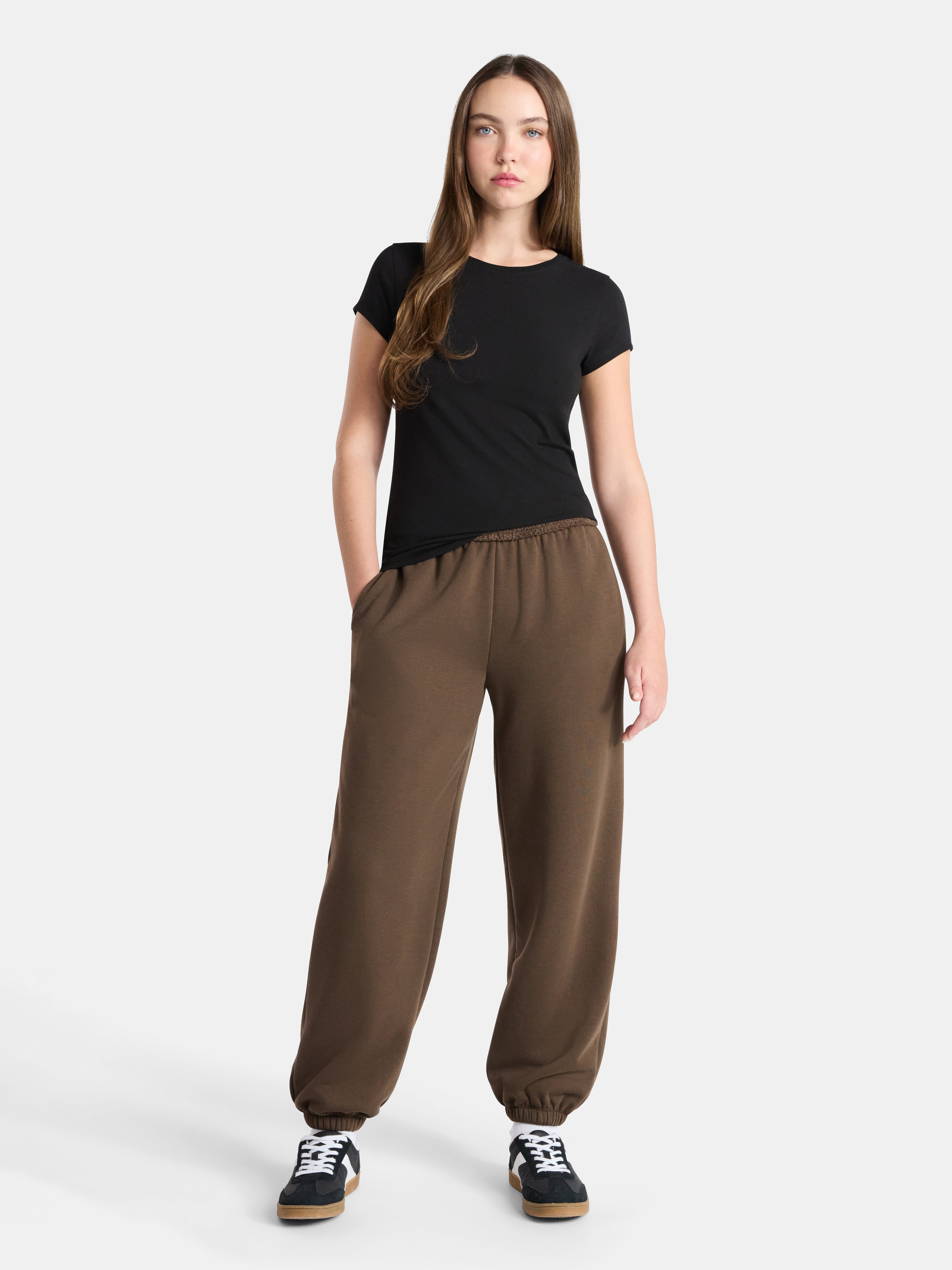 No Boundaries Crew Neck Tee with Short Sleeves, 1 or 3-Pack, Women’s