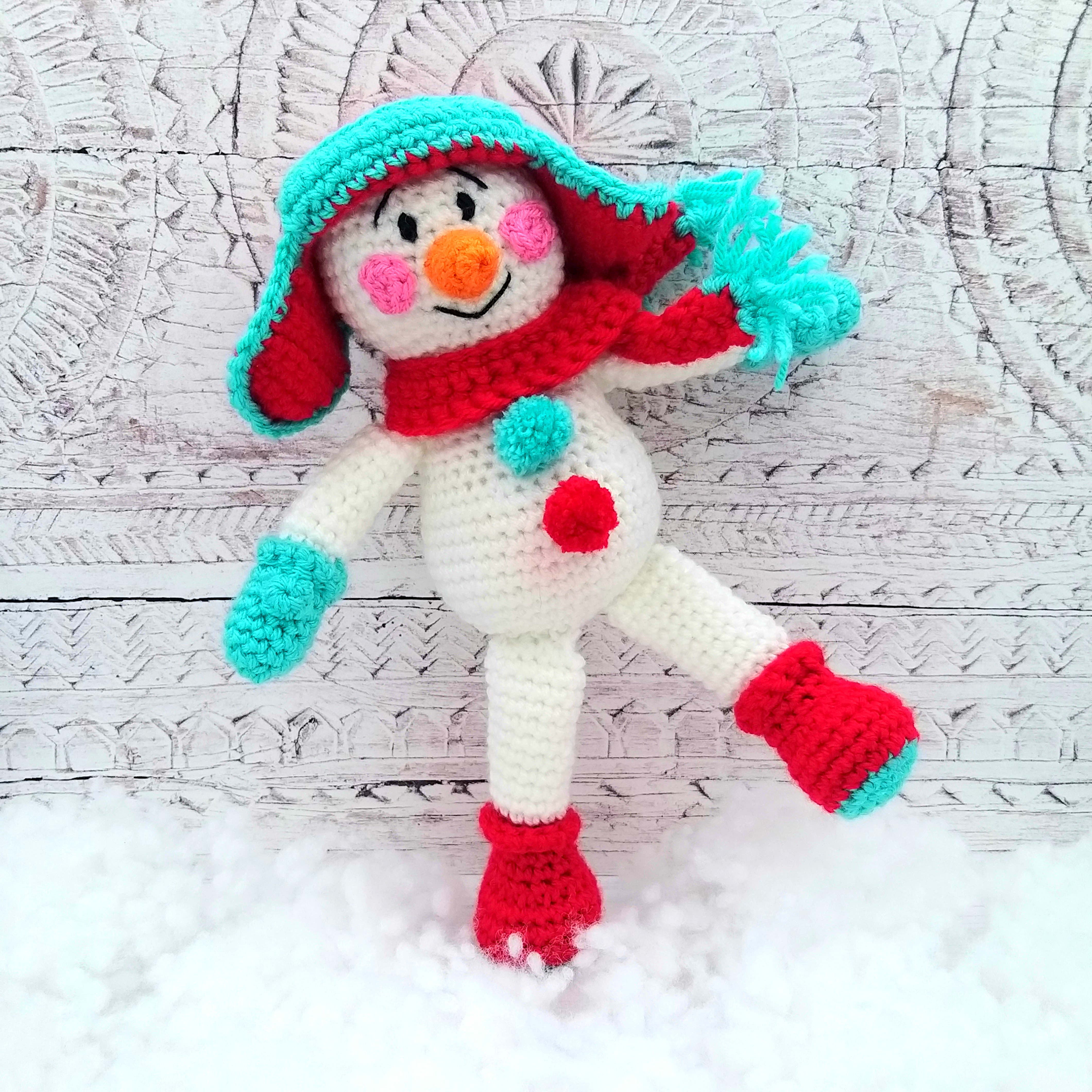 Chilli the Snowman Luxury Crochet Kit