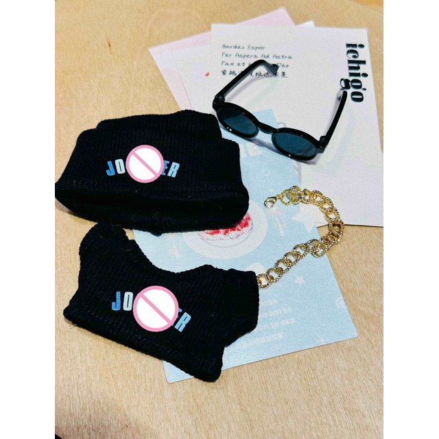 2025 Recién llegado Labubu 2 Generación Camisetas Gorro frío Mini Guitarra Macarons Sentado Fiestas Colgante Labubu Ropa Juguete Regalos de cumpleaños