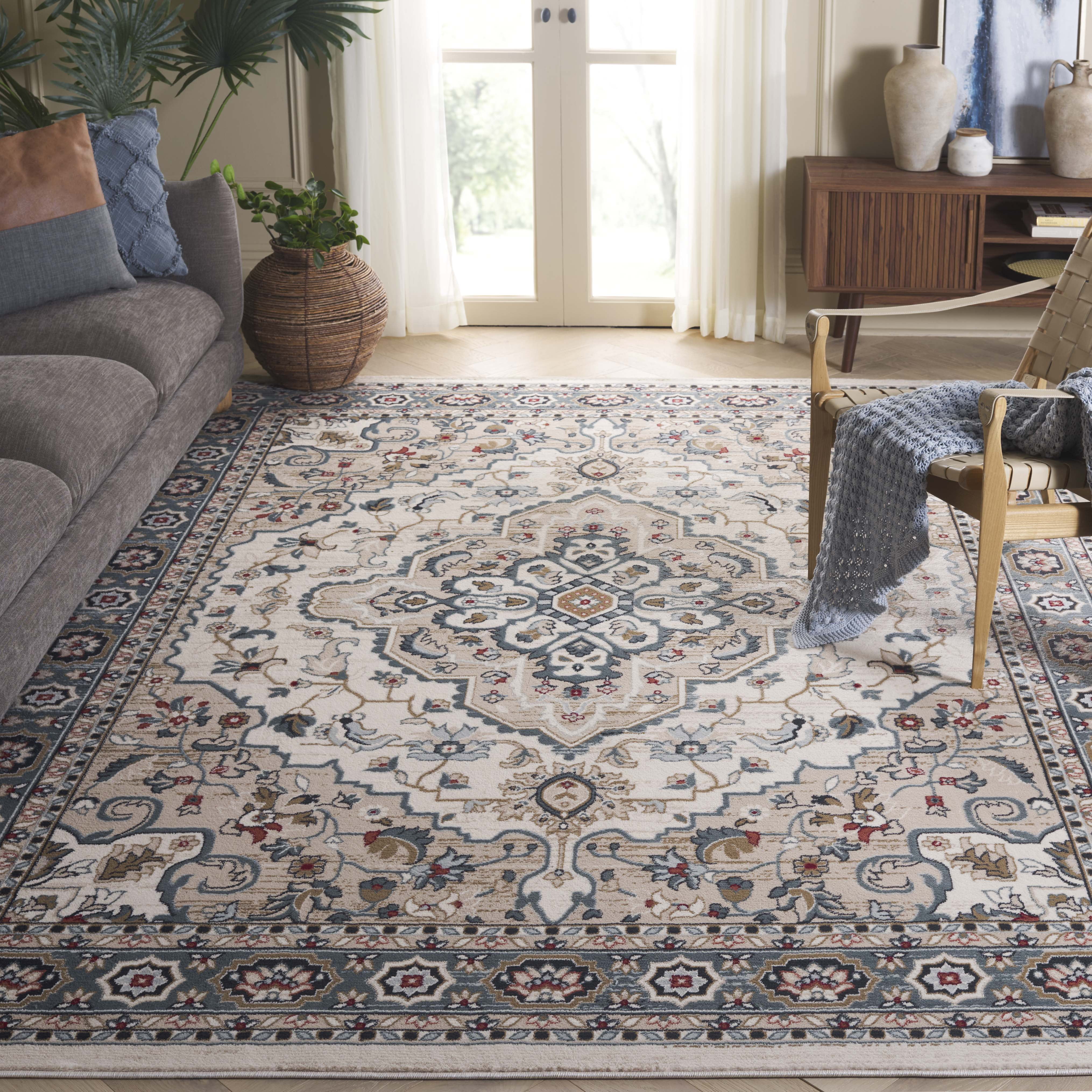 Safavieh Lyndhurst Idella Floral Area Rug, Cream/Beige, 12' x 18'