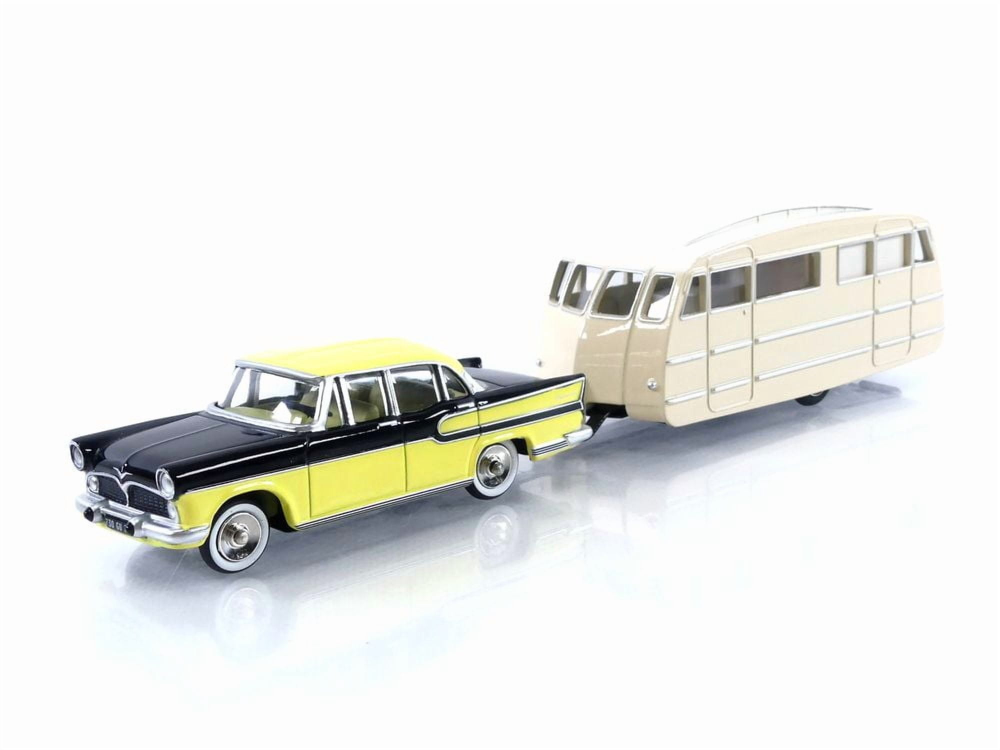 Mini GT Western Star 49x with 40 Ft Container - Dia De Los Muertos