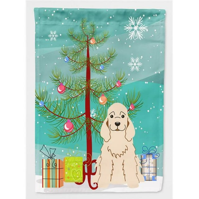 Carolines Treasures BB4219GF Merry Christmas Tree Cocker Spaniel Buff Flag Garden Size