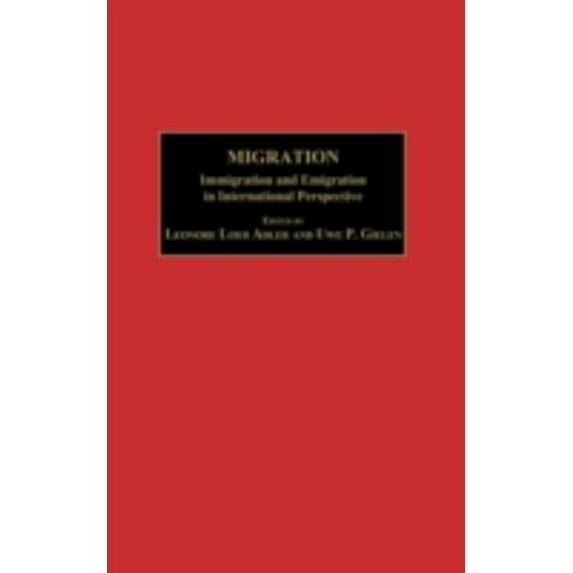 Pre-Owned Migration : Immigration and Emigration in International Perspective (Hardcover) 9780275976668