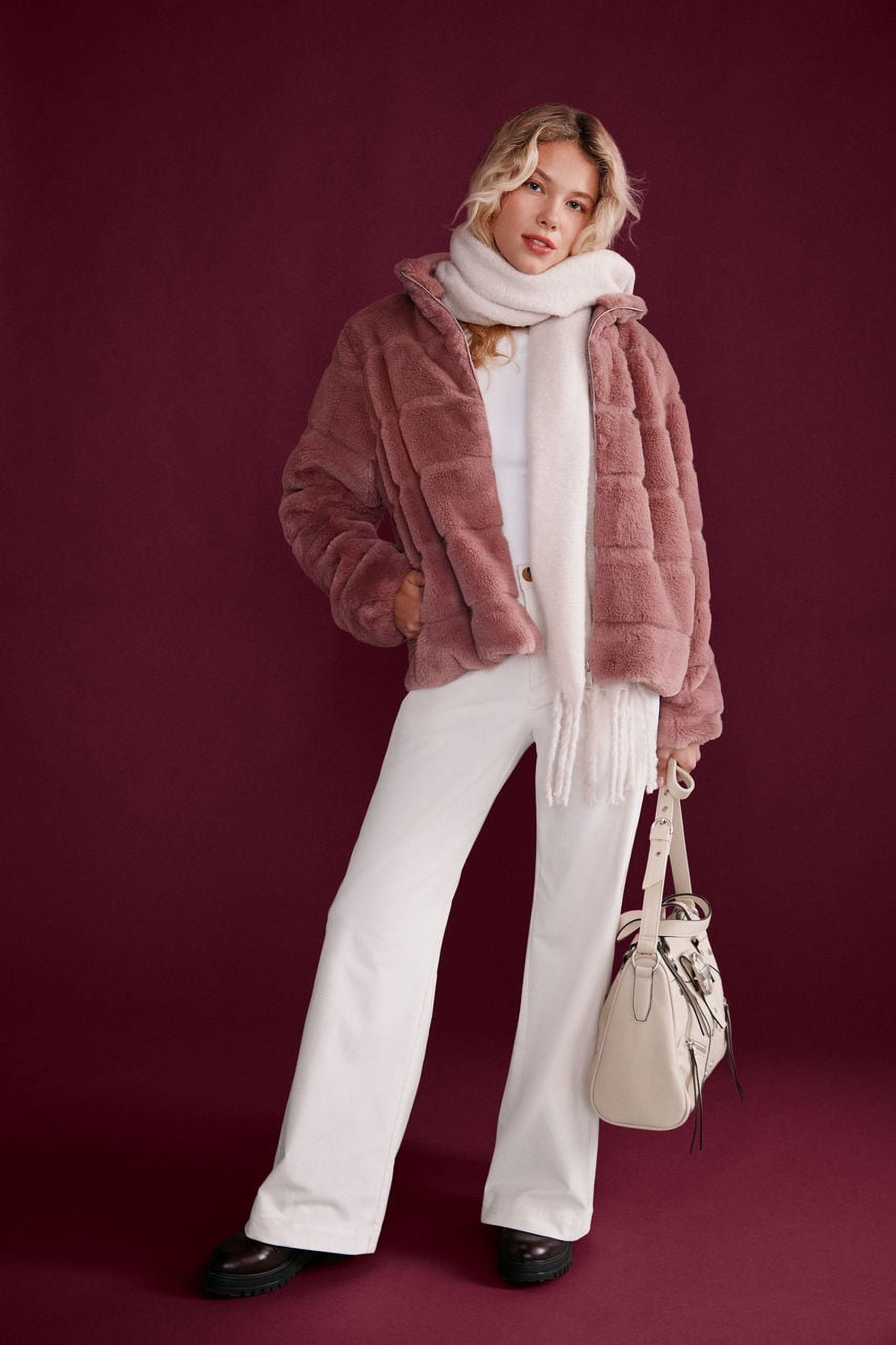 Time and Tru Women's and Women's Plus Faux Fur Channel Jacket, Sizes XS-3X