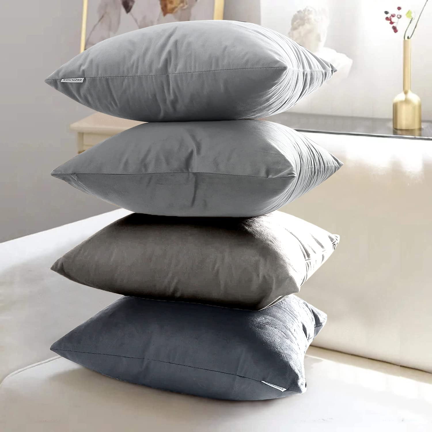 Hengyuan Green Throw Pillow Covers 18x18 Set of 4 Velvet Soft Square