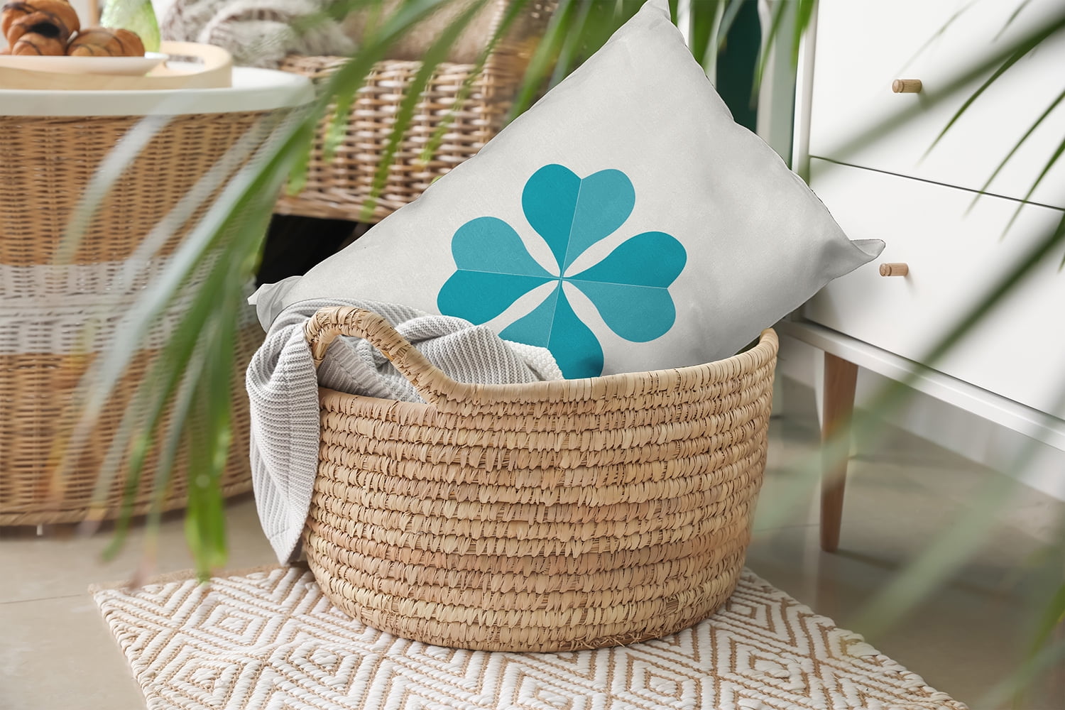 Simply Daisy 14 in x 20 in Modern and Contemporary Blue Floral Polyester Decorative Lumbar Pillow