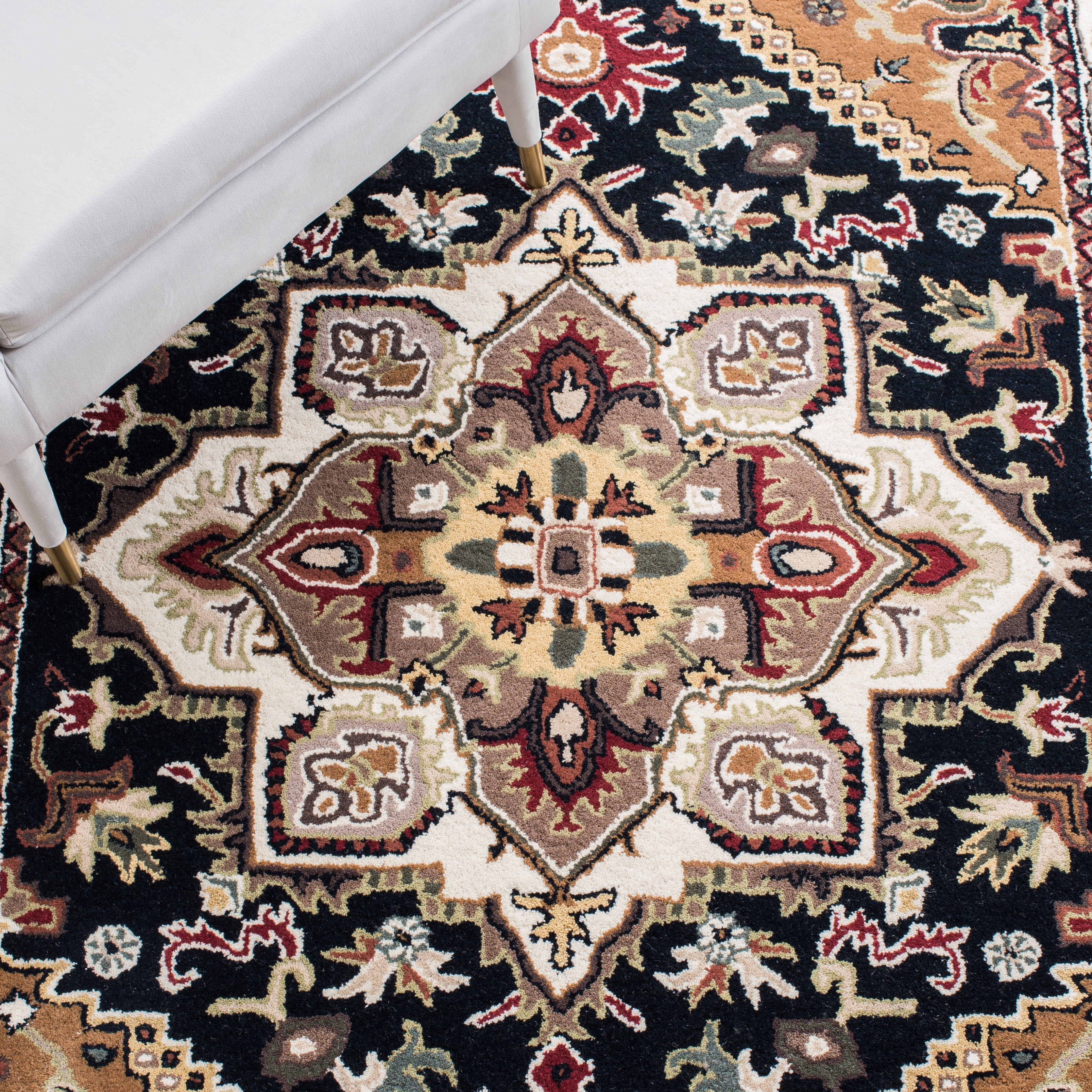 Safavieh Heritage York Oriental Wool Runner Rug, Navy/Brown, 2'3" x 8'