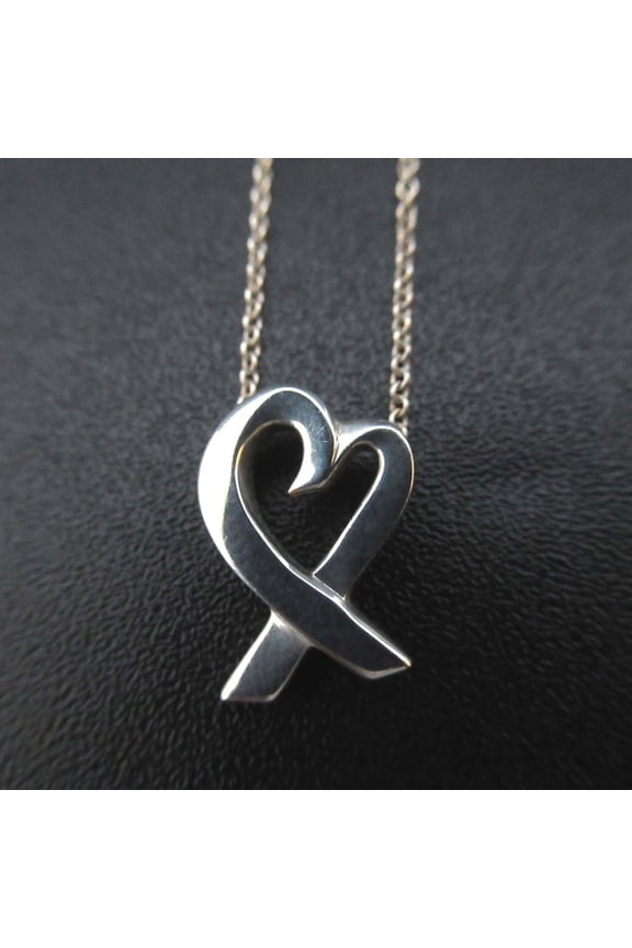 Pre-Owned Tiffany & Co. Paloma Picasso Loving Heart Necklace Pendant in 925 SV Silver for Women