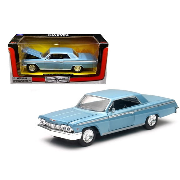 NewRay Chevrolet Impala SS Diecast Model, 1:25 Scale, Blue