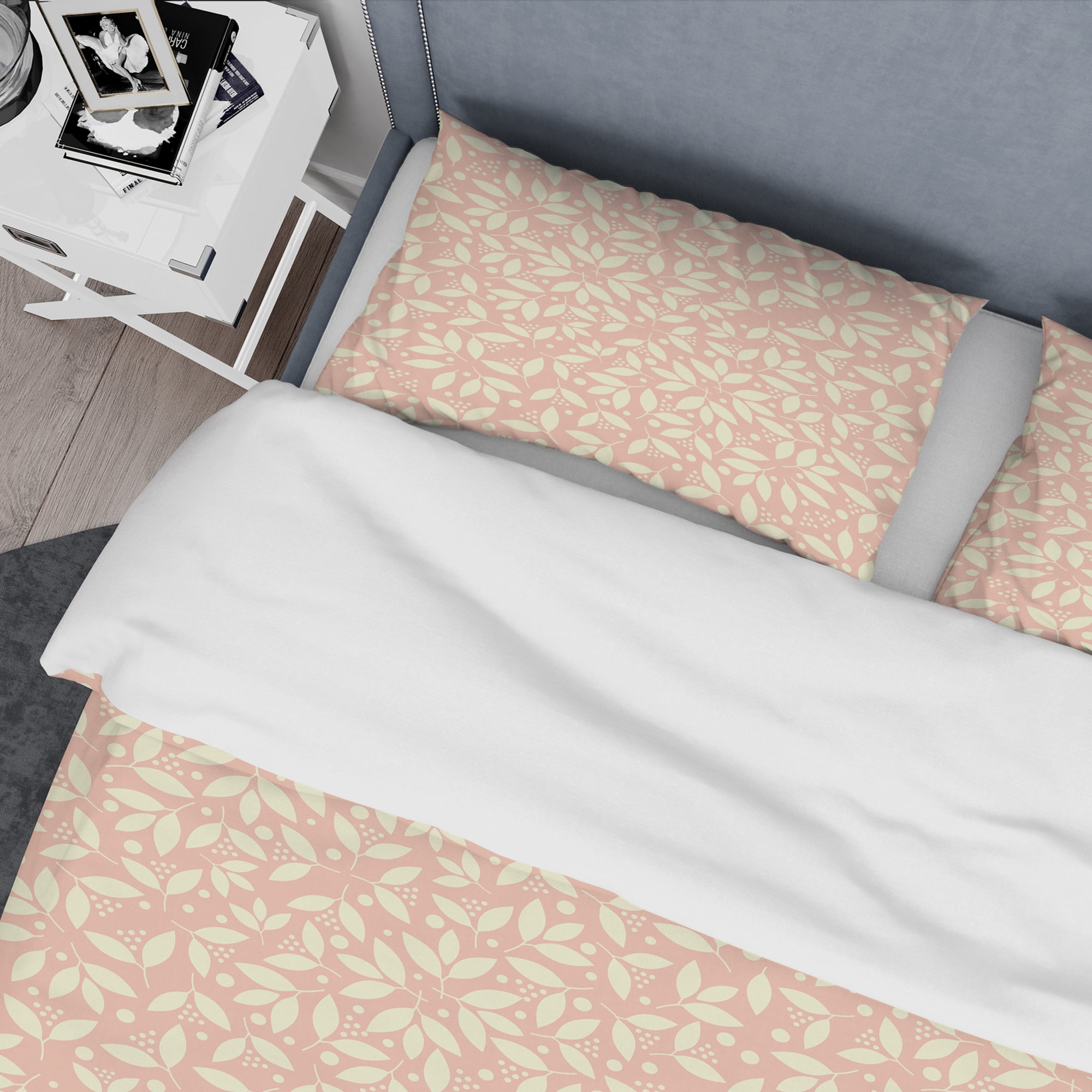 Designart 'Retro Floral Pattern V' Mid-Century Modern Duvet Cover Set