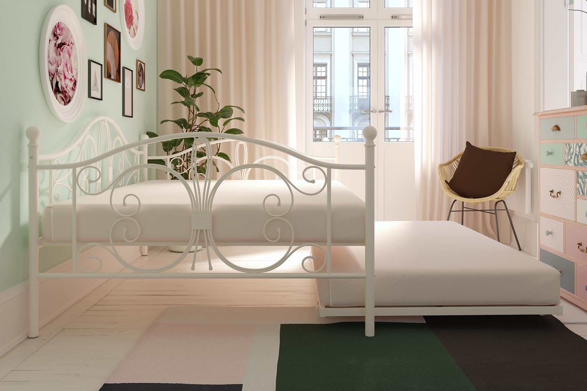 DHP Bombay Full Size Metal Daybed and Twin Size Trundle, White