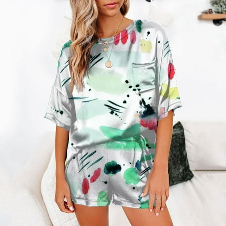 

Wyongtao Cozy Women Non-Positioning Round Neck Short-Sleeved Shorts Home Service Pajamas Set