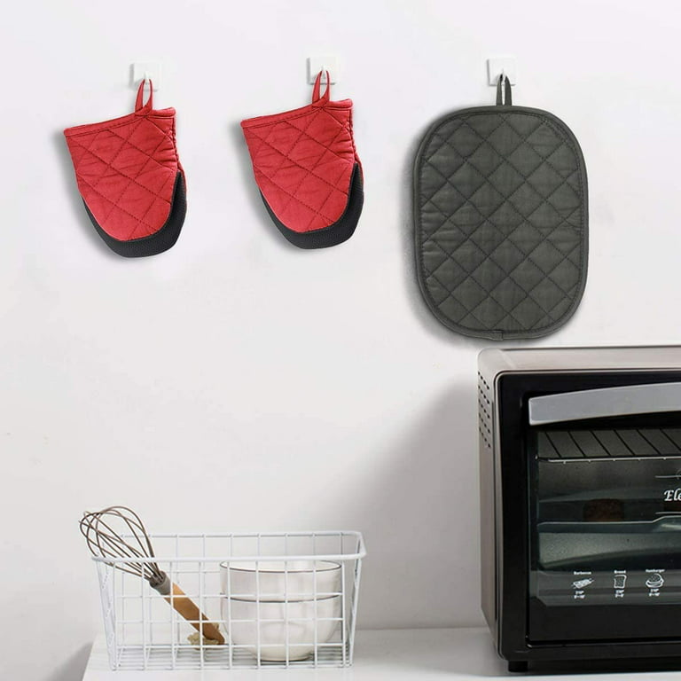 TeamSky Short Oven Mitts, Oven Gloves Cooking Mitts Pair Heat Resistant,  Pot Holder with Non-Slip Grip and Hanging Loop, Set of 2pcs, Red