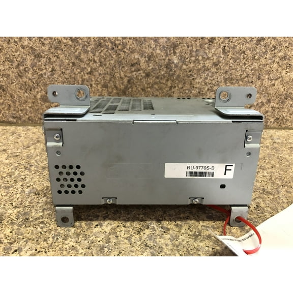 Pre-Owned 20 Ford Mustang AM FM MP3 Player Radio Receiver OEM LKQ - Verify Specific Vehicle Fitment In Description - (Good)