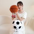 thumbnail image 4 of Almohada redonda de peluche de fútbol realista para niños, juguete de felpa para niños, regalo para bebés, decoración de fiesta de pelota de Mascota, Kawaii, 4 of 4