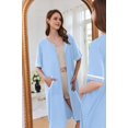 thumbnail image 3 of Chubasquero Robe Ekouaer para mujer, manga corta, con cremallera, color azul, 3 of 6