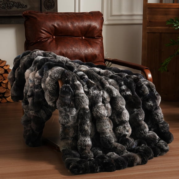 BENVWE Fluffy Faux Fur Throw Blanket for Couch, Soft Plush Thick Cozy Fuzzy Luxury Minky Bubble Blanket for Home Living Room Decor Gift for Women, Ti