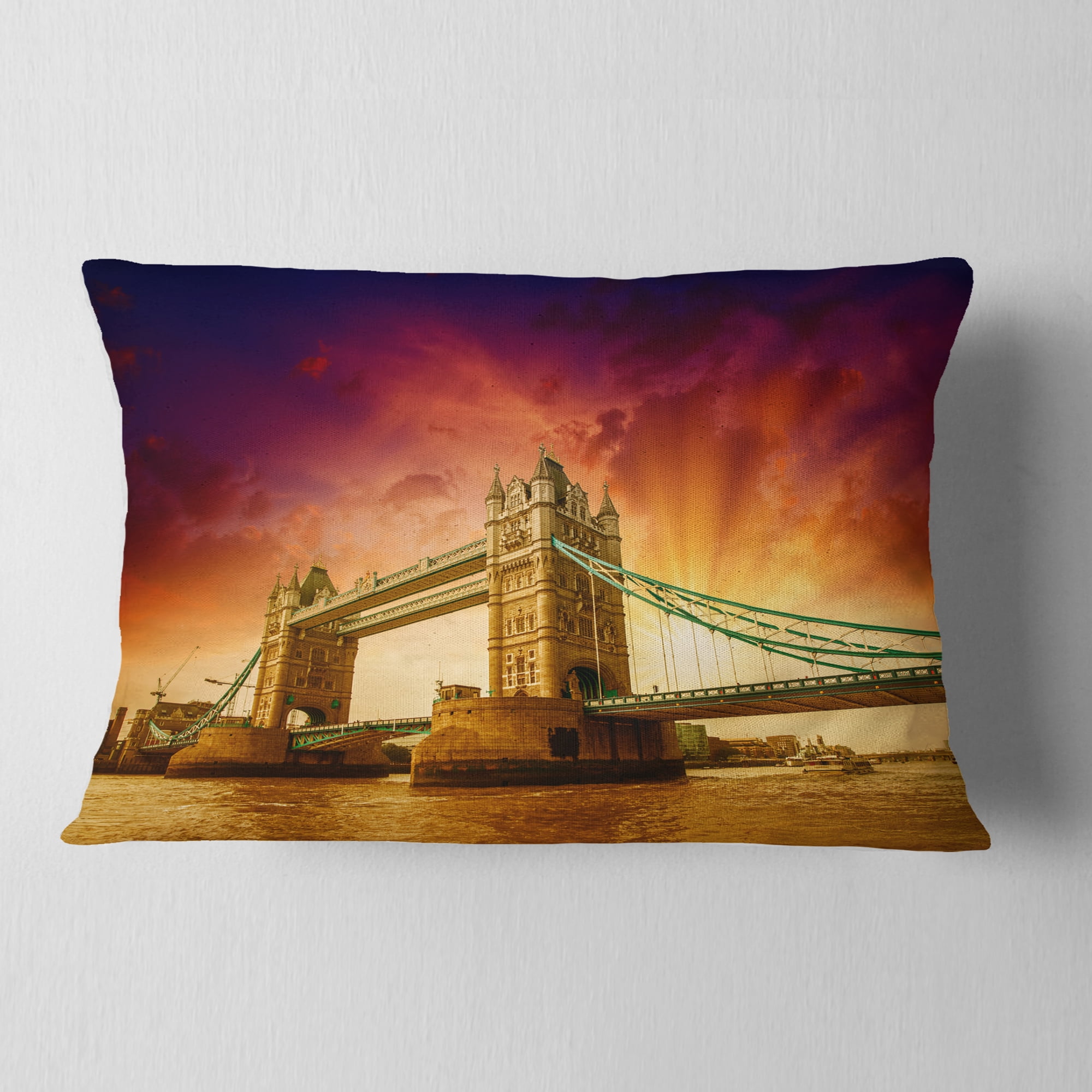 Designart Tower Bridge in Its Magnificence - Cityscape Photo Throw Pillow - 12x20