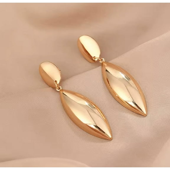 Clip on 3" long shiny gold raised dangle pointed earrings