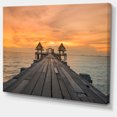 thumbnail image 2 of Pont en Bois Massif dans la Mer, 2 of 3
