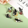 thumbnail image 4 of Broche creativo con forma de cuervo y flores con lazo en forma de media luna, con plumas negras de cuervo, ropa de moda divertida, 4 of 6