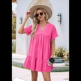 thumbnail image 1 of Vestido de Corta con Escote en V y Volantes en el Bajo, Color Rojo Rosa, Talla S, 1 of 10