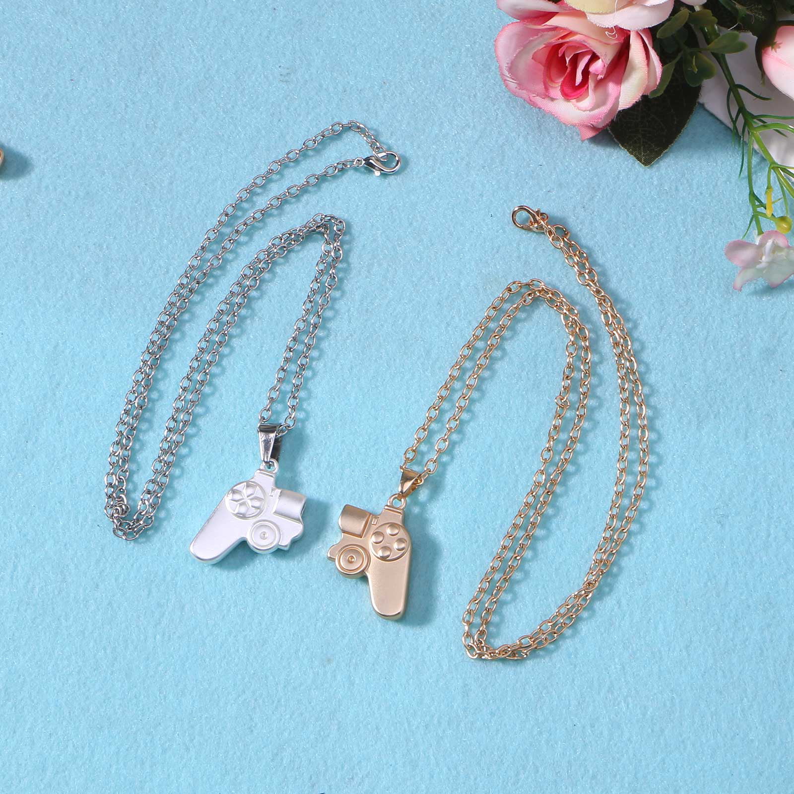 Best Friends Matching Necklaces – M&P Jewelry