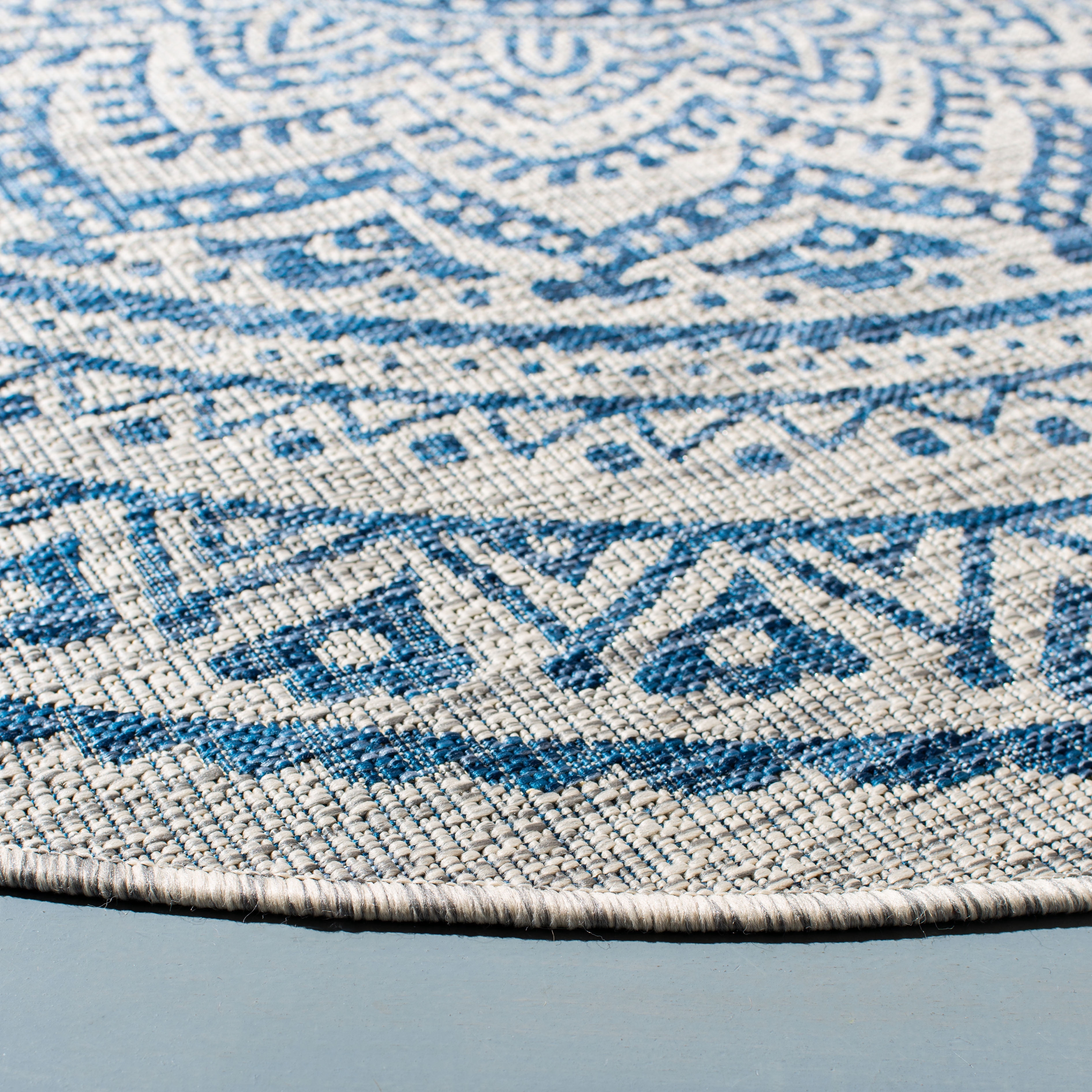 SAFAVIEH Courtyard Josiah Floral Medallion Indoor/Outdoor Area Rug, 5'3" x 5'3" Round, Light Grey/Blue
